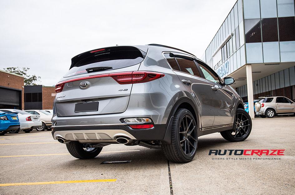 KIA-SPORTAGE-TARGA-BLACK-MACHINED-FACE